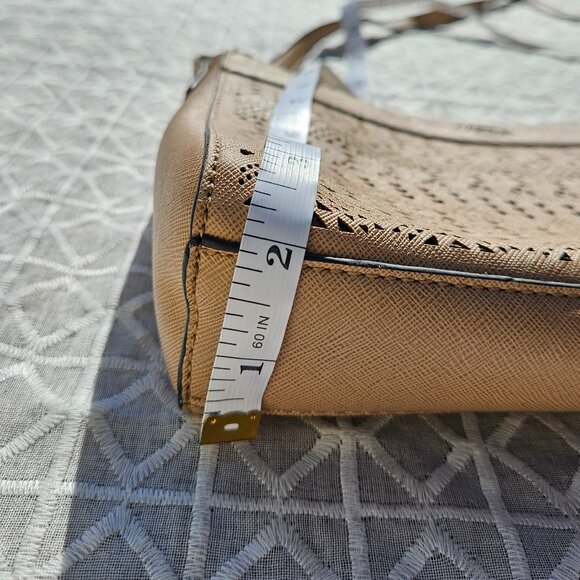 GUESS 1981 Retro Crossbody Bag - Picture 7 of 7